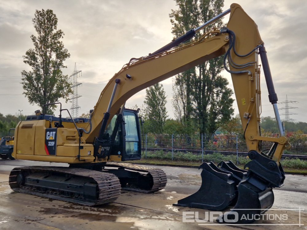 Kettenbagger typu CAT 320FL, Gebrauchtmaschine v Dormagen (Obrázek 4)