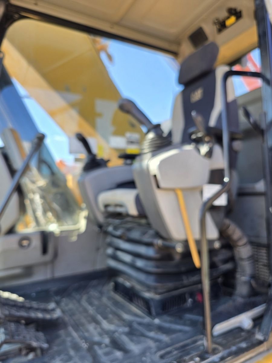 Kettenbagger типа CAT 325FLCR, Gebrauchtmaschine в Gabersdorf (Фотография 16)