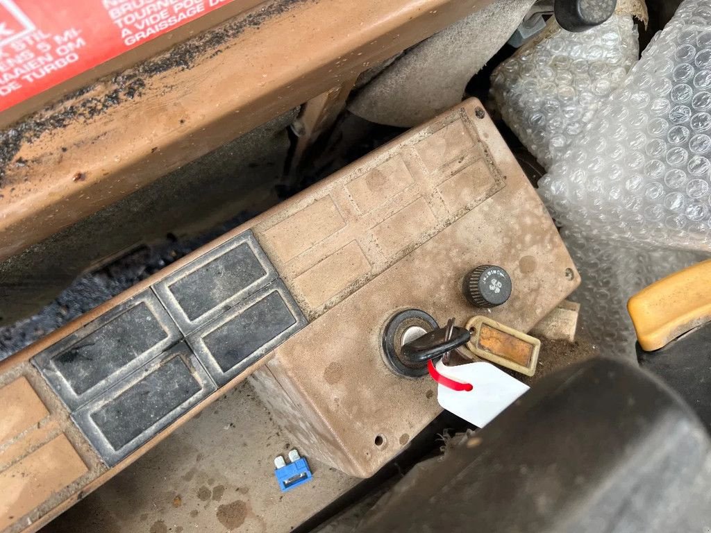 Kettenbagger typu Caterpillar 211B, Gebrauchtmaschine v Doetinchem (Obrázek 9)