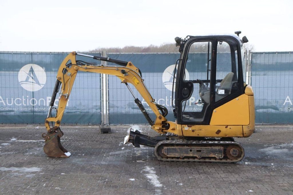 Kettenbagger typu Caterpillar 301.7D, Gebrauchtmaschine v Antwerpen (Obrázek 2)