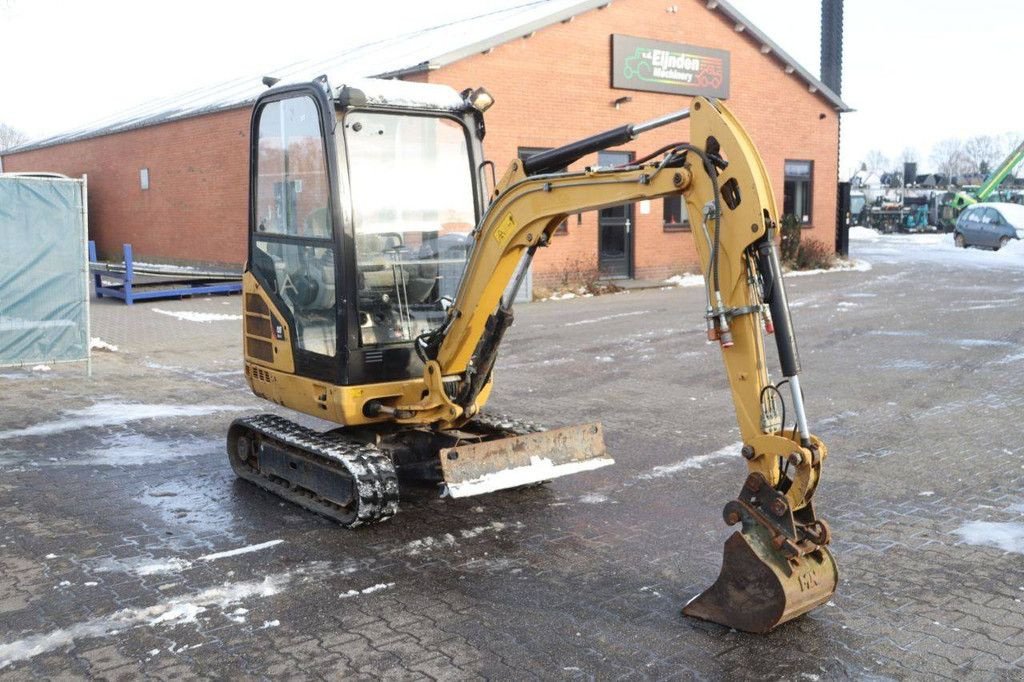 Kettenbagger typu Caterpillar 301.7D, Gebrauchtmaschine v Antwerpen (Obrázek 8)