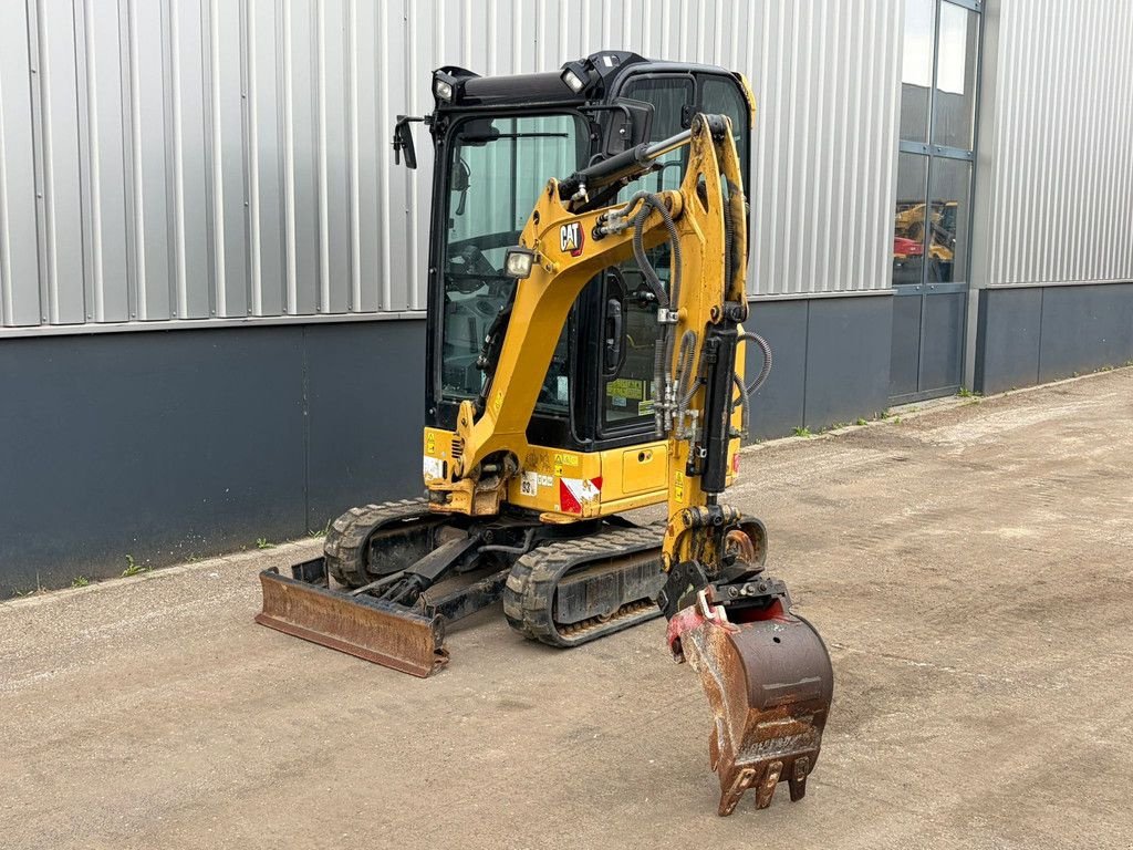 Kettenbagger типа Caterpillar 301.8-05, Gebrauchtmaschine в Velddriel (Фотография 11)