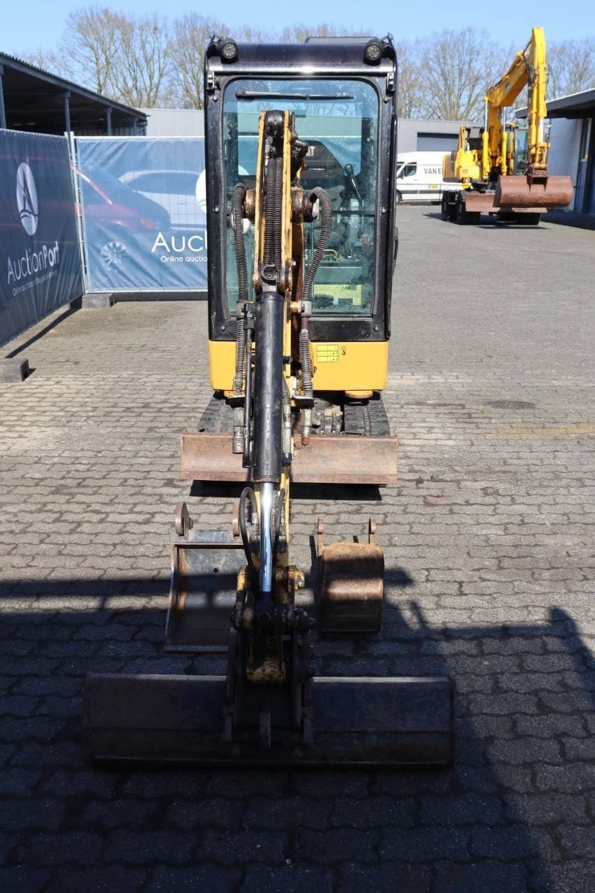 Kettenbagger типа Caterpillar 301.8, Gebrauchtmaschine в Antwerpen (Фотография 9)