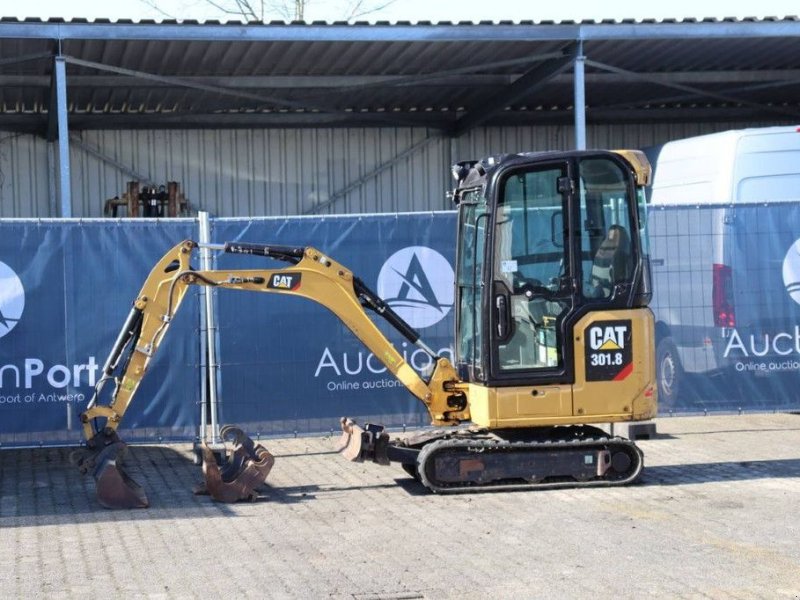 Kettenbagger от тип Caterpillar 301.8, Gebrauchtmaschine в Antwerpen (Снимка 1)