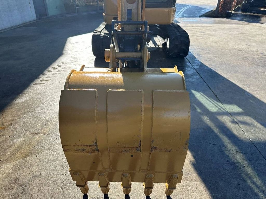 Kettenbagger del tipo Caterpillar 304C CR, Gebrauchtmaschine en Antwerpen (Imagen 10)