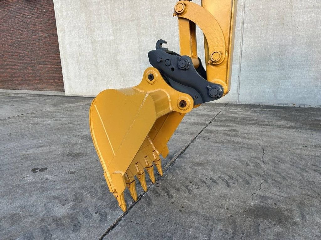 Kettenbagger of the type Caterpillar 305.5E2, Gebrauchtmaschine in Antwerpen (Picture 9)