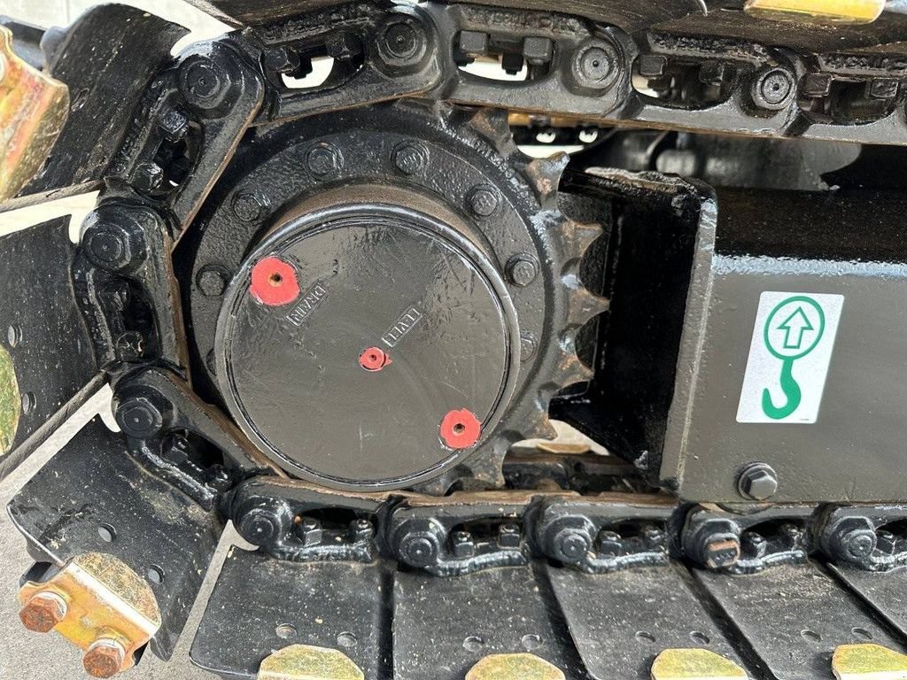 Kettenbagger типа Caterpillar 305.5E2, Gebrauchtmaschine в Antwerpen (Фотография 11)