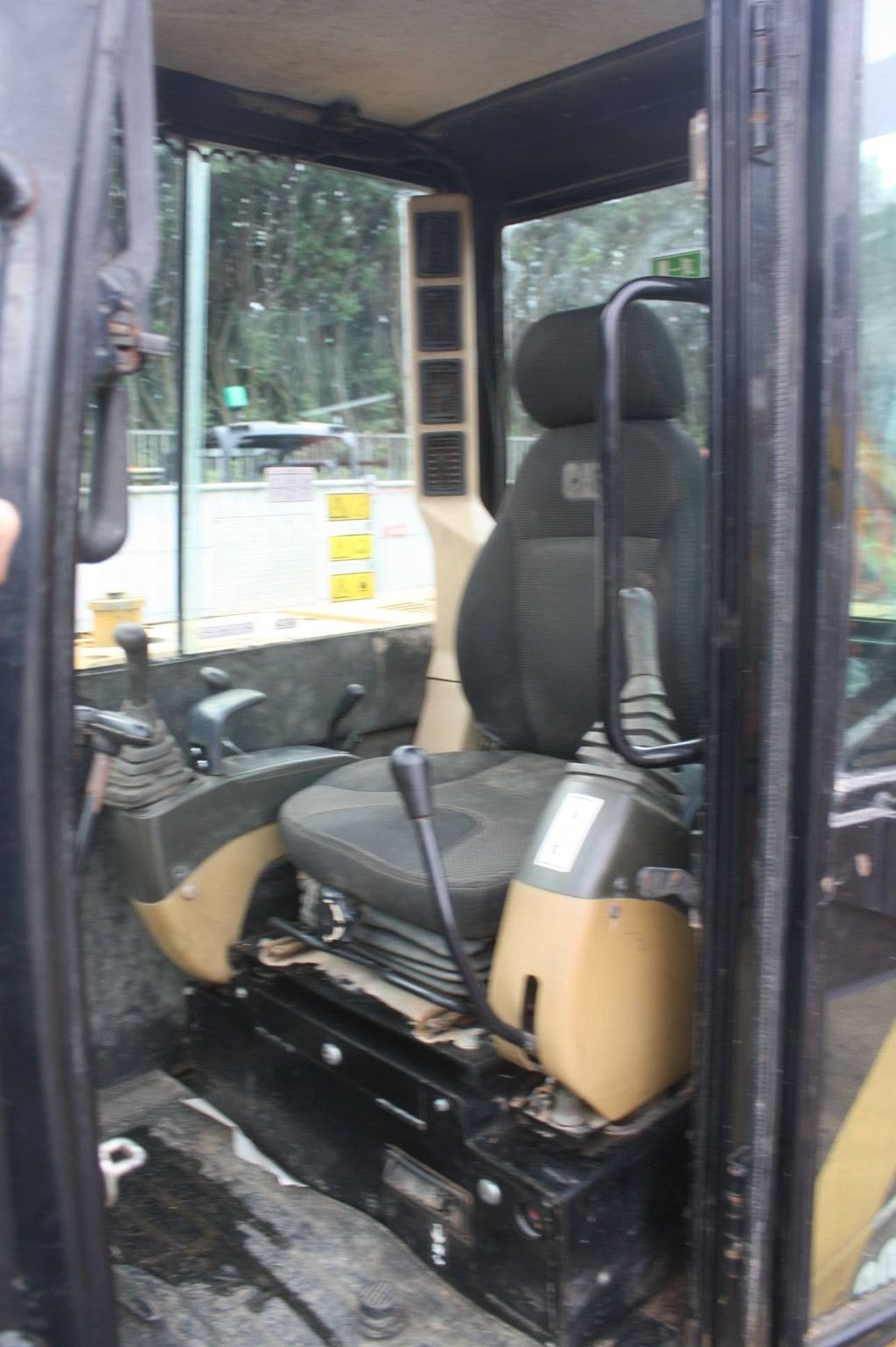 Kettenbagger des Typs Caterpillar 306, Gebrauchtmaschine in Antwerpen (Bild 7)