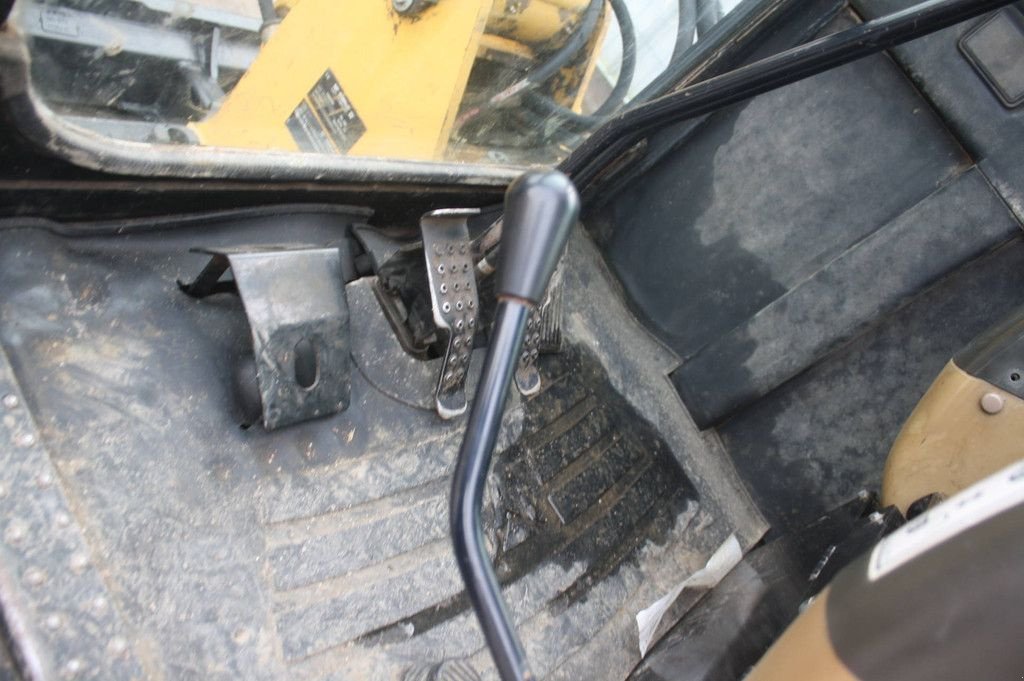 Kettenbagger des Typs Caterpillar 306, Gebrauchtmaschine in Antwerpen (Bild 4)