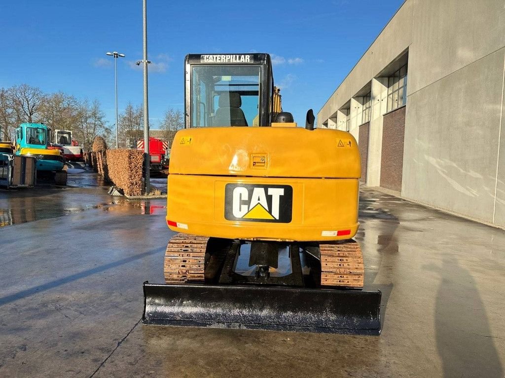 Kettenbagger typu Caterpillar 306, Gebrauchtmaschine v Antwerpen (Obrázek 5)