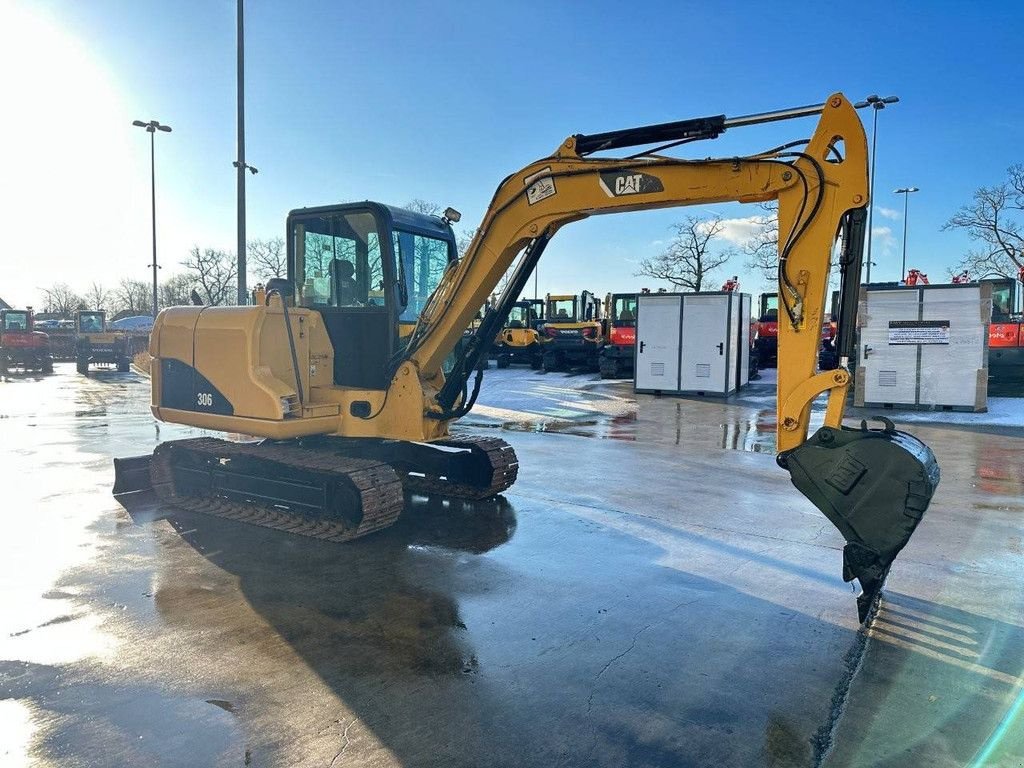 Kettenbagger typu Caterpillar 306, Gebrauchtmaschine v Antwerpen (Obrázek 3)