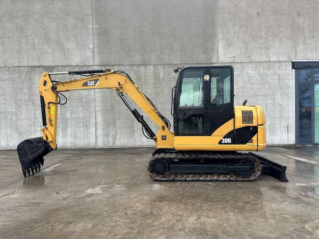 Kettenbagger типа Caterpillar 306, Gebrauchtmaschine в Antwerpen (Фотография 8)