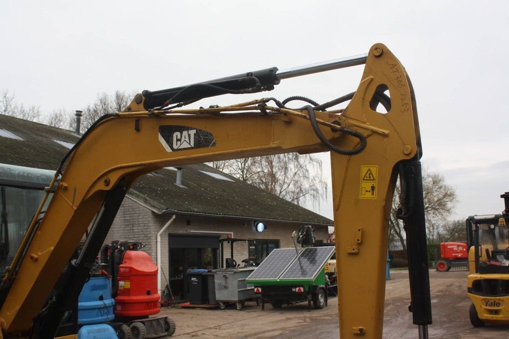 Kettenbagger del tipo Caterpillar 306, Gebrauchtmaschine In Antwerpen (Immagine 9)