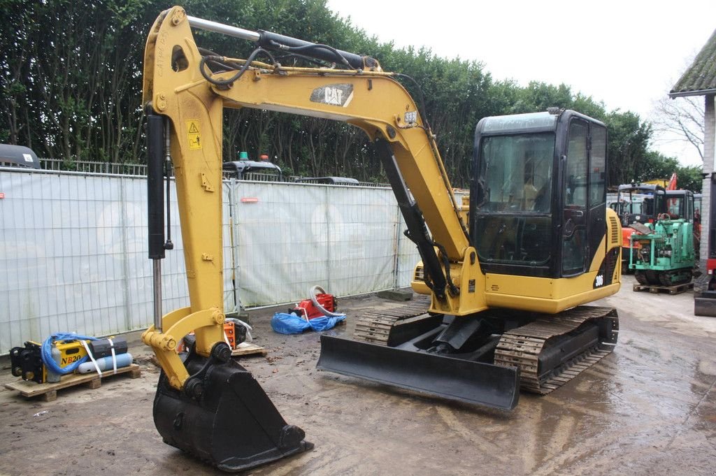 Kettenbagger del tipo Caterpillar 306, Gebrauchtmaschine In Antwerpen (Immagine 3)
