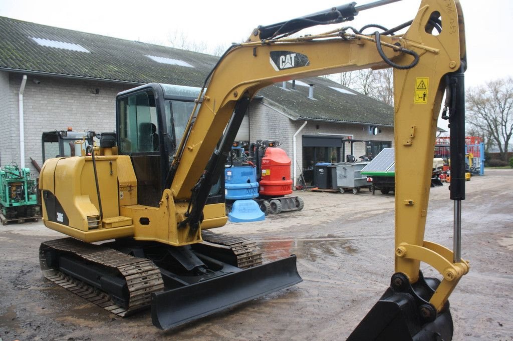 Kettenbagger del tipo Caterpillar 306, Gebrauchtmaschine In Antwerpen (Immagine 8)