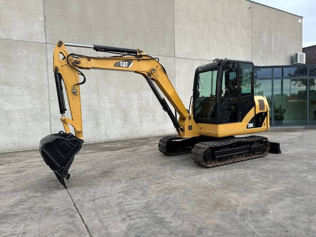 Kettenbagger типа Caterpillar 306, Gebrauchtmaschine в Antwerpen (Фотография 1)