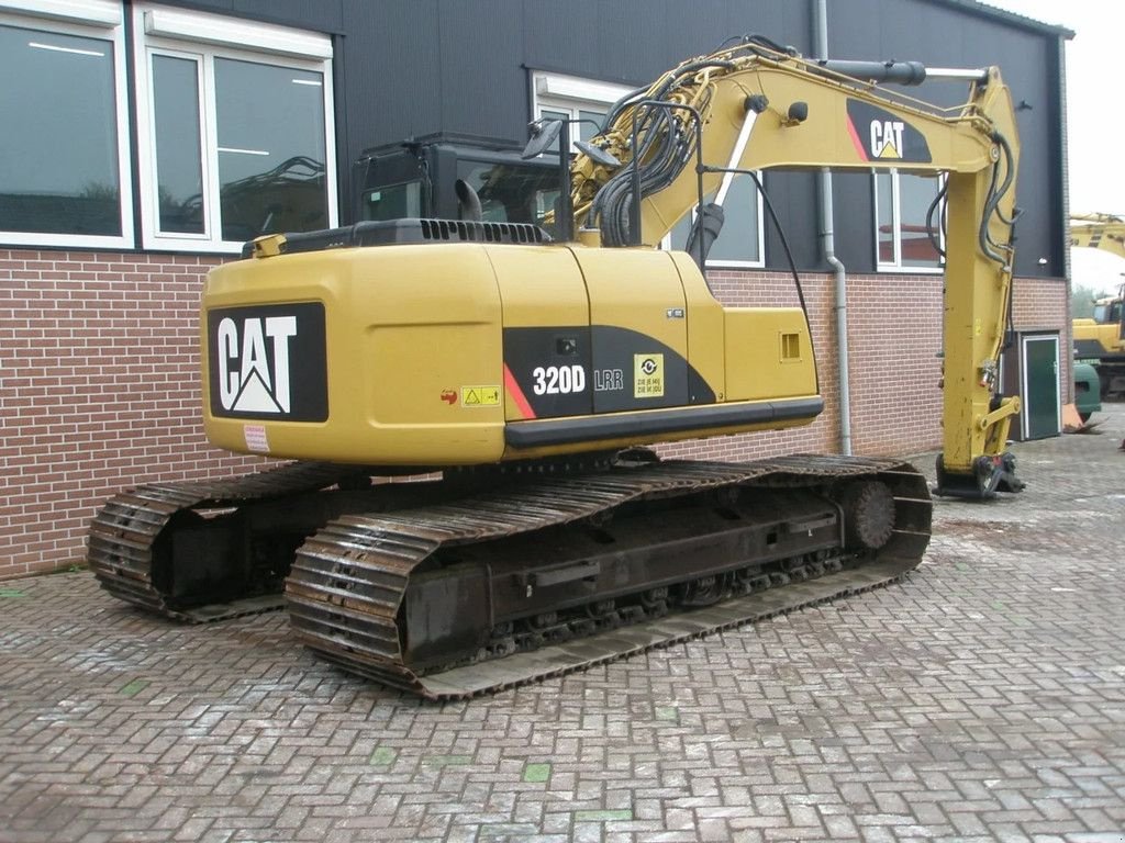Kettenbagger of the type Caterpillar 320D, Gebrauchtmaschine in Barneveld (Picture 5)