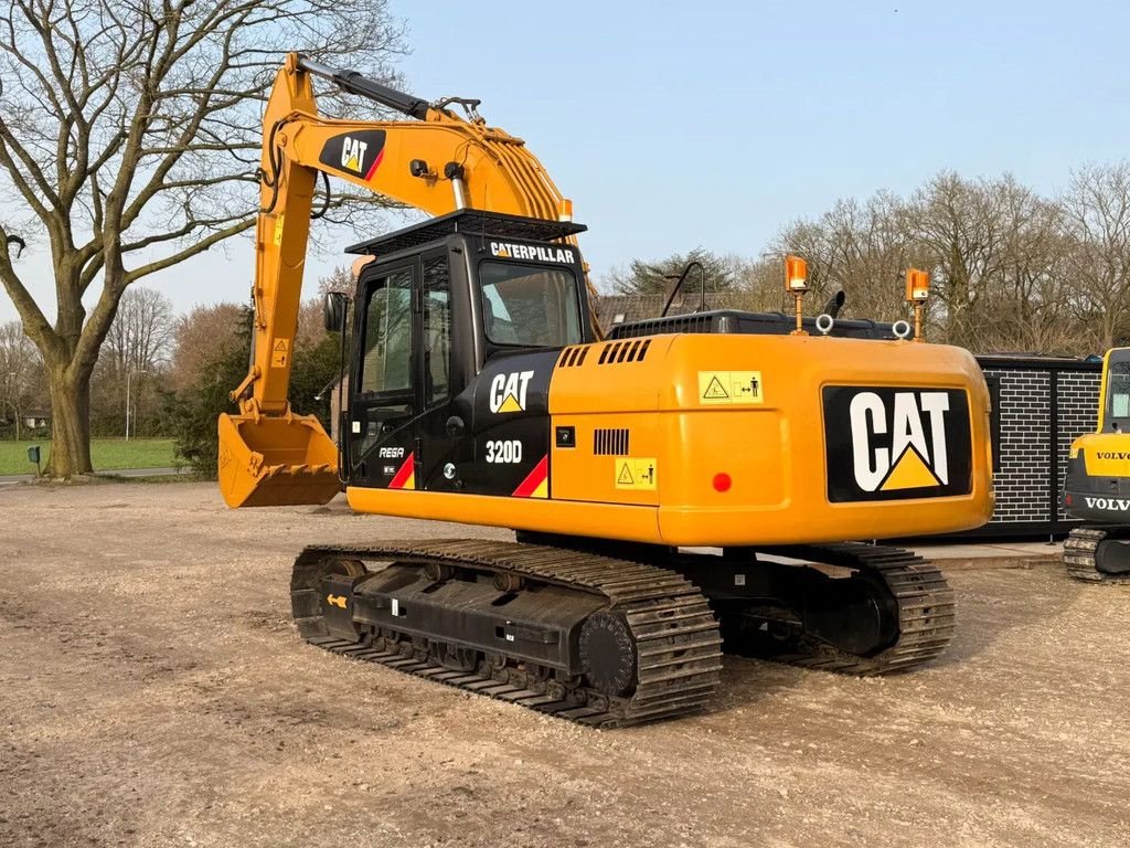 Kettenbagger типа Caterpillar 320D, Gebrauchtmaschine в Kootwijkerbroek (Фотография 4)