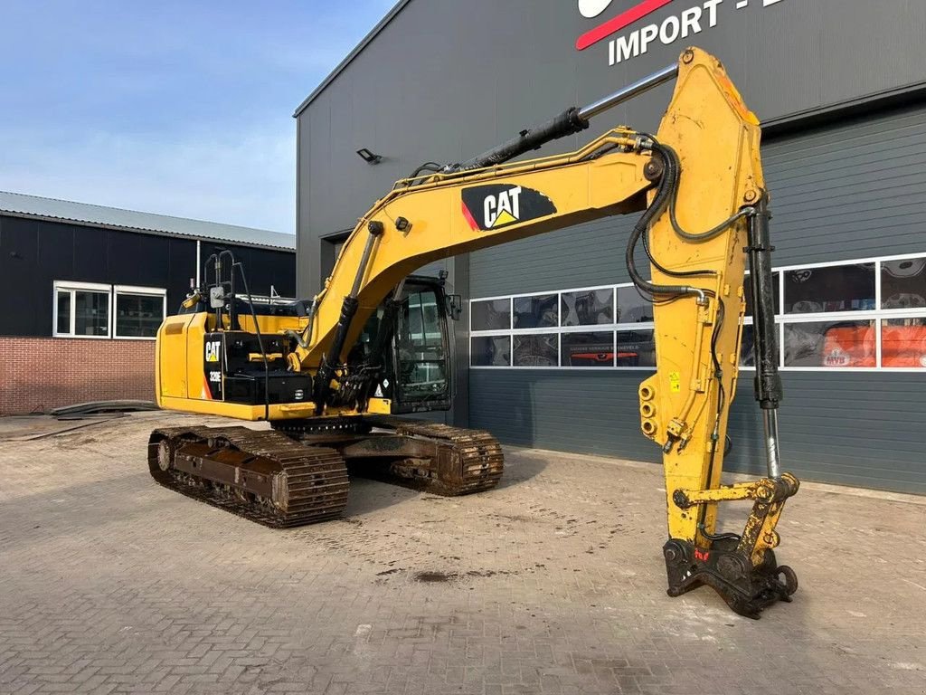 Kettenbagger za tip Caterpillar 320E, Gebrauchtmaschine u Barneveld (Slika 2)