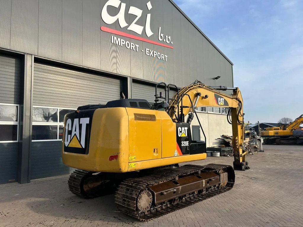 Kettenbagger za tip Caterpillar 320E, Gebrauchtmaschine u Barneveld (Slika 4)