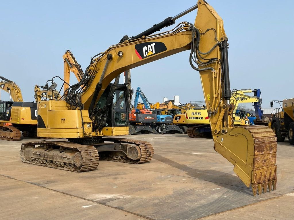 Kettenbagger vrste Caterpillar 321 D, Gebrauchtmaschine v Velddriel (Slika 8)