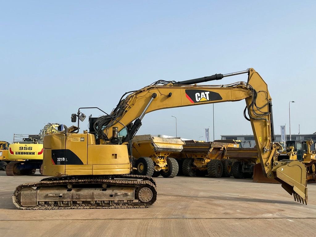 Kettenbagger vrste Caterpillar 321 D, Gebrauchtmaschine v Velddriel (Slika 7)