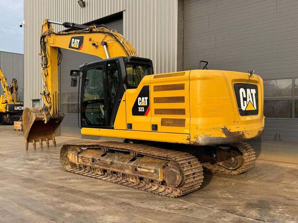 Kettenbagger a típus Caterpillar 323 07A, Gebrauchtmaschine ekkor: Velddriel (Kép 2)