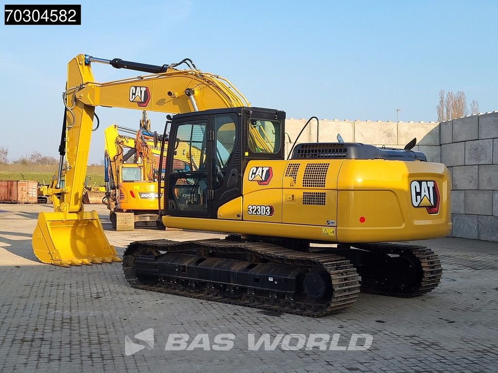 Kettenbagger des Typs Caterpillar 323 D3, Neumaschine in Veghel (Bild 3)