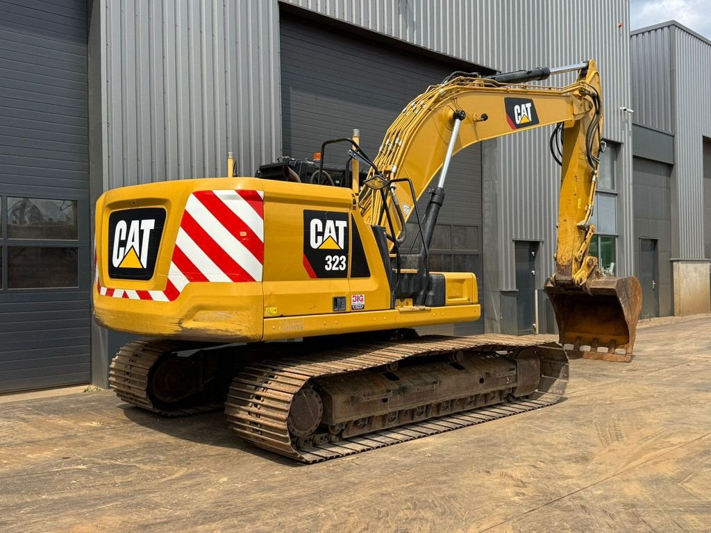 Kettenbagger des Typs Caterpillar 323, Gebrauchtmaschine in Velddriel (Bild 5)