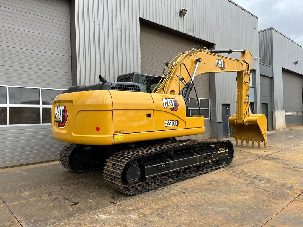 Kettenbagger от тип Caterpillar 323D3, Neumaschine в Velddriel (Снимка 5)
