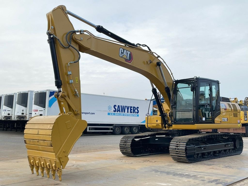 Kettenbagger van het type Caterpillar 323D3, Neumaschine in Velddriel (Foto 2)