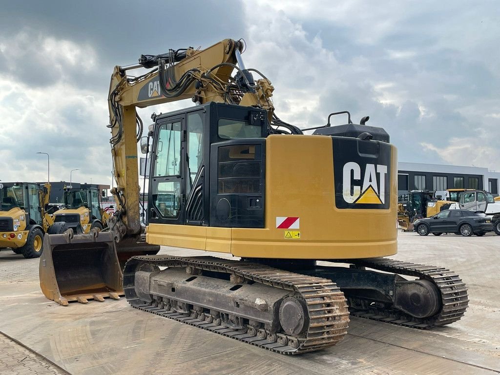 Kettenbagger a típus Caterpillar 325F LCR, Gebrauchtmaschine ekkor: Velddriel (Kép 3)
