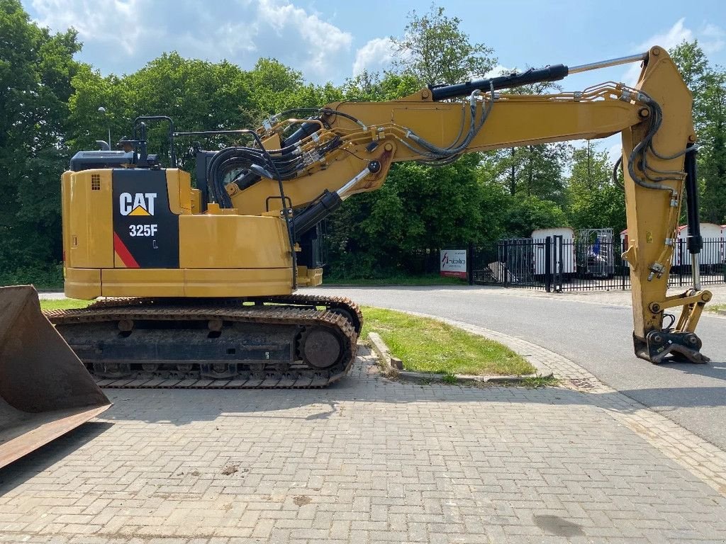 Kettenbagger des Typs Caterpillar 325F, Gebrauchtmaschine in Doetinchem (Bild 5)