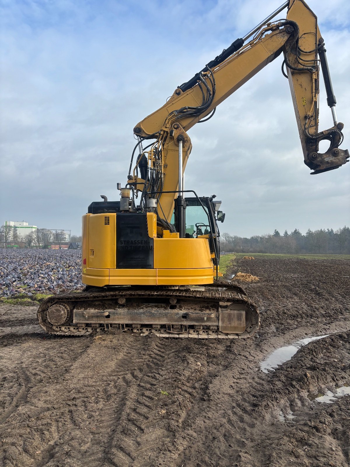 Kettenbagger des Typs Caterpillar 325FLCR, Gebrauchtmaschine in Dorsten (Bild 3)