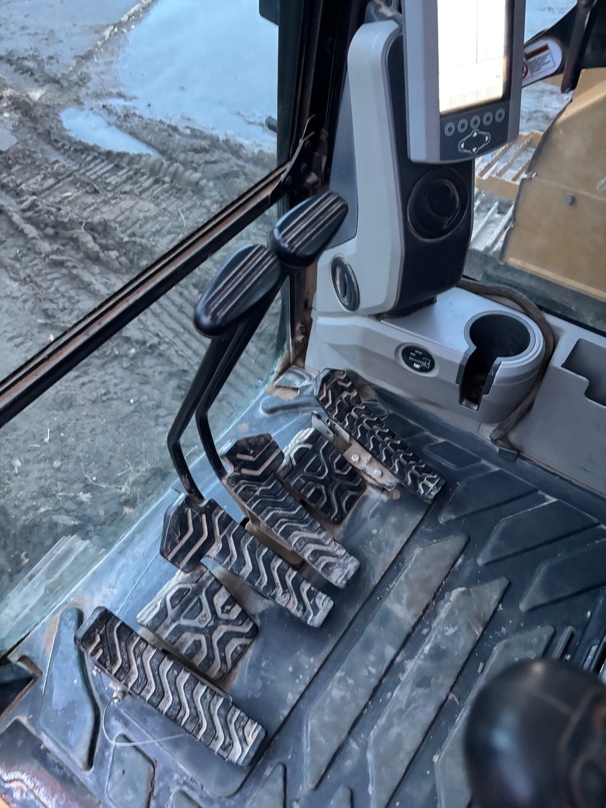 Kettenbagger des Typs Caterpillar 325FLCR, Gebrauchtmaschine in Dorsten (Bild 11)