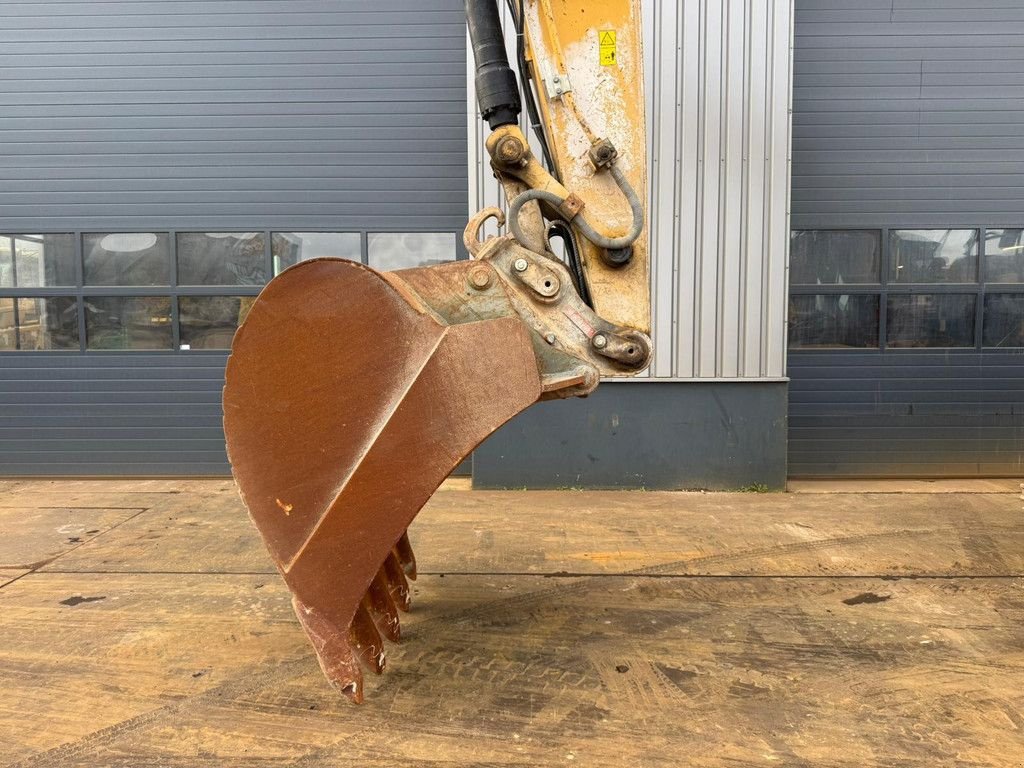 Kettenbagger typu Caterpillar 329ELN, Gebrauchtmaschine v Velddriel (Obrázek 9)