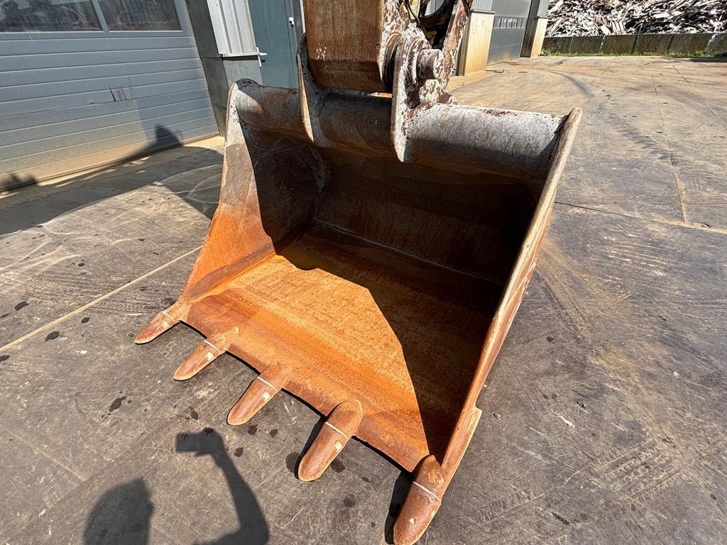 Kettenbagger a típus Caterpillar 330FL, Gebrauchtmaschine ekkor: Velddriel (Kép 11)