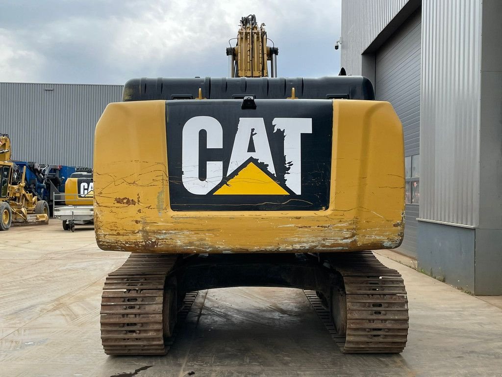 Kettenbagger vrste Caterpillar 330FLN, Gebrauchtmaschine v Velddriel (Slika 4)