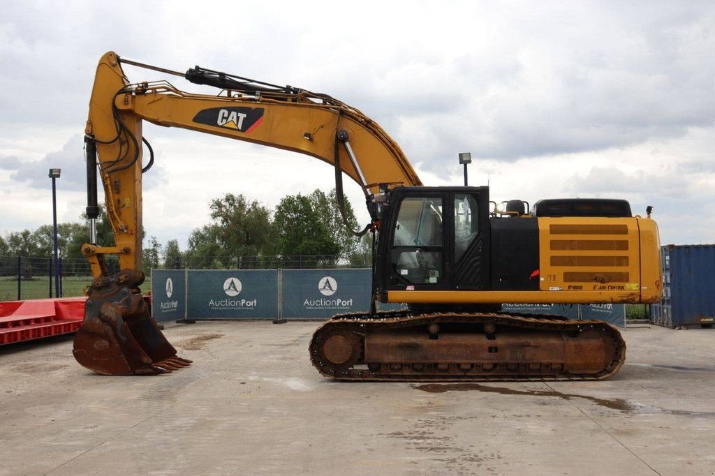 Kettenbagger a típus Caterpillar 336FLXE, Gebrauchtmaschine ekkor: Antwerpen (Kép 2)