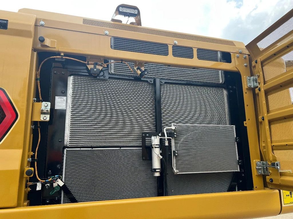 Kettenbagger a típus Caterpillar 350 Next Gen, Gebrauchtmaschine ekkor: Doetinchem (Kép 11)