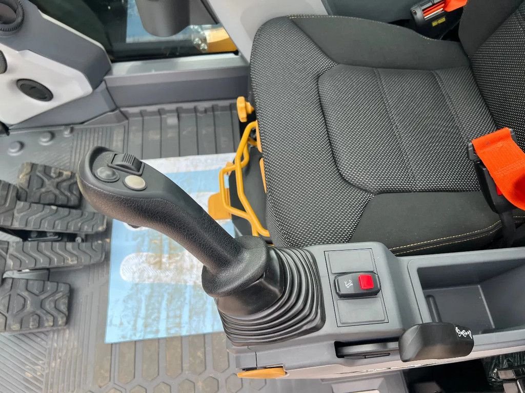 Kettenbagger a típus Caterpillar 350 Next Gen, Gebrauchtmaschine ekkor: Doetinchem (Kép 9)