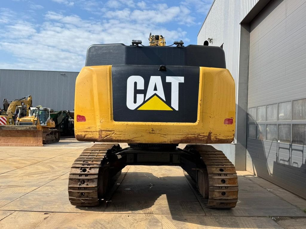 Kettenbagger типа Caterpillar 352F, Gebrauchtmaschine в Velddriel (Фотография 4)