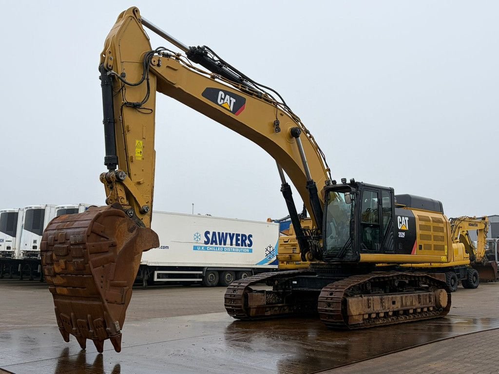 Kettenbagger типа Caterpillar 352F, Gebrauchtmaschine в Velddriel (Фотография 2)