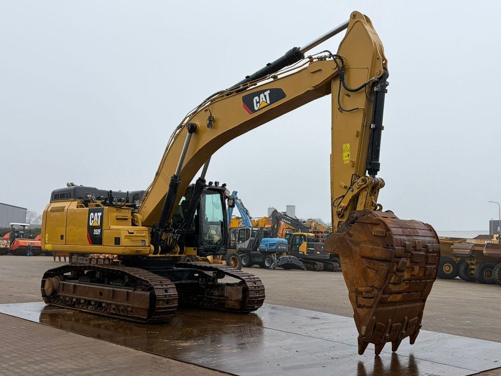 Kettenbagger типа Caterpillar 352F, Gebrauchtmaschine в Velddriel (Фотография 8)