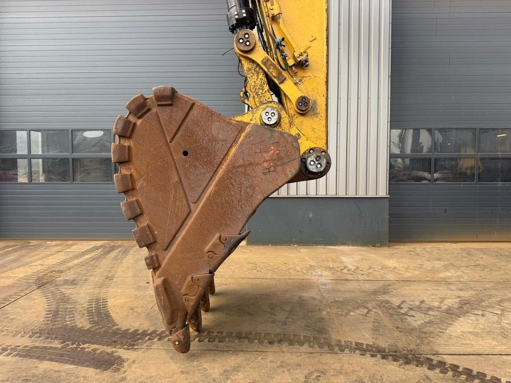 Kettenbagger des Typs Caterpillar 374FL, Gebrauchtmaschine in Velddriel (Bild 10)