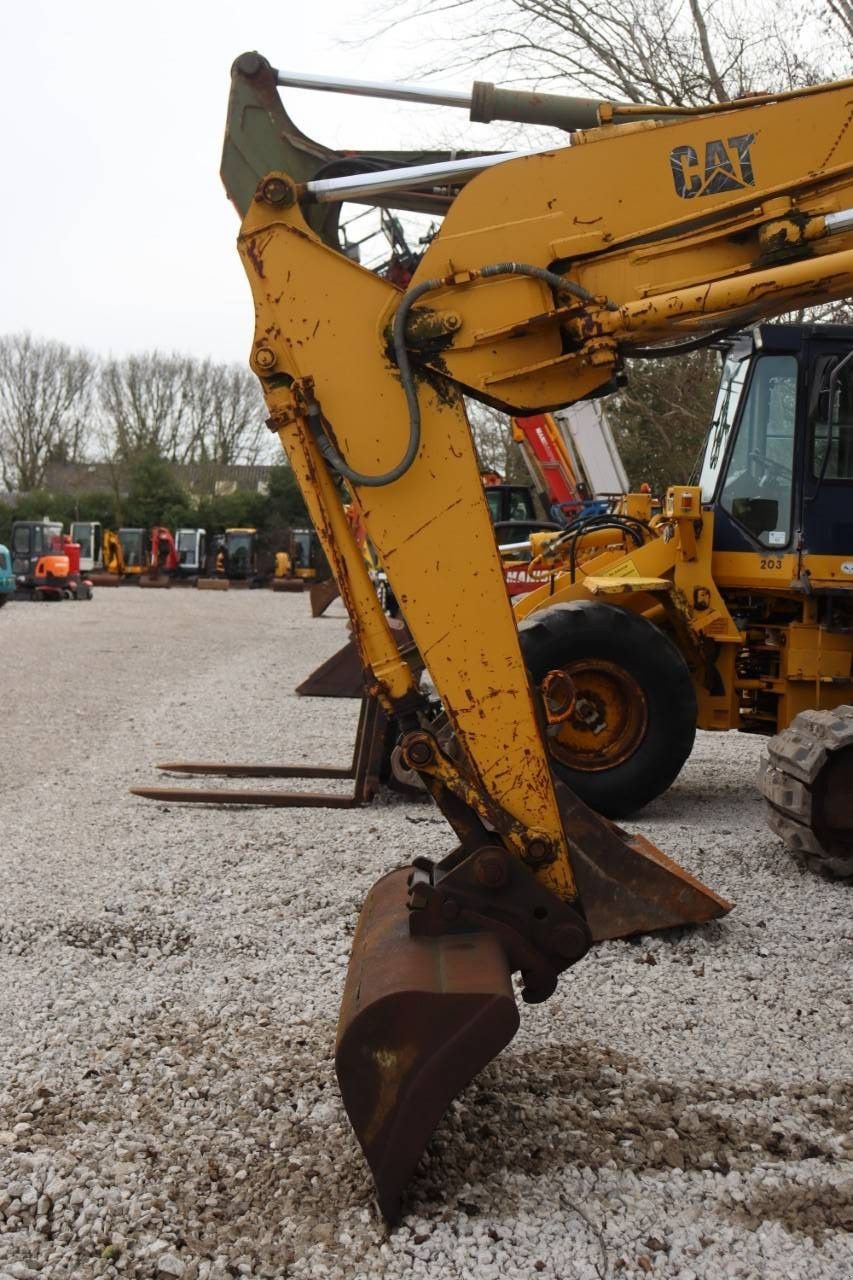 Kettenbagger del tipo Caterpillar E70B, Gebrauchtmaschine In Antwerpen (Immagine 8)