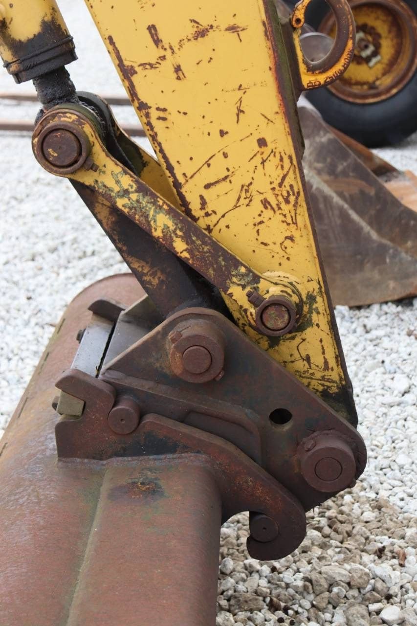 Kettenbagger del tipo Caterpillar E70B, Gebrauchtmaschine In Antwerpen (Immagine 11)