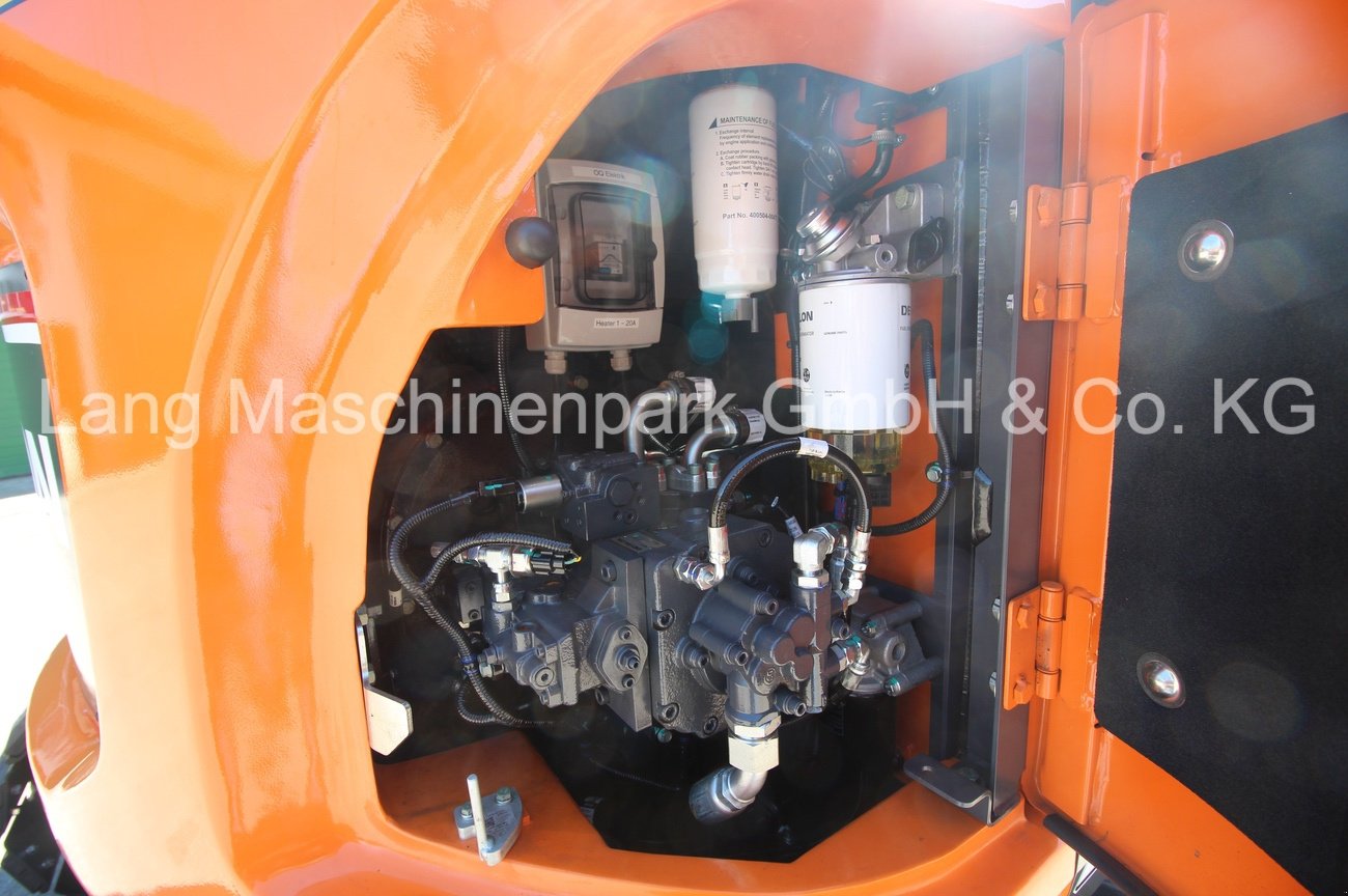 Kettenbagger от тип Develon DX 140 LCR-7, Neumaschine в Petting (Снимка 15)