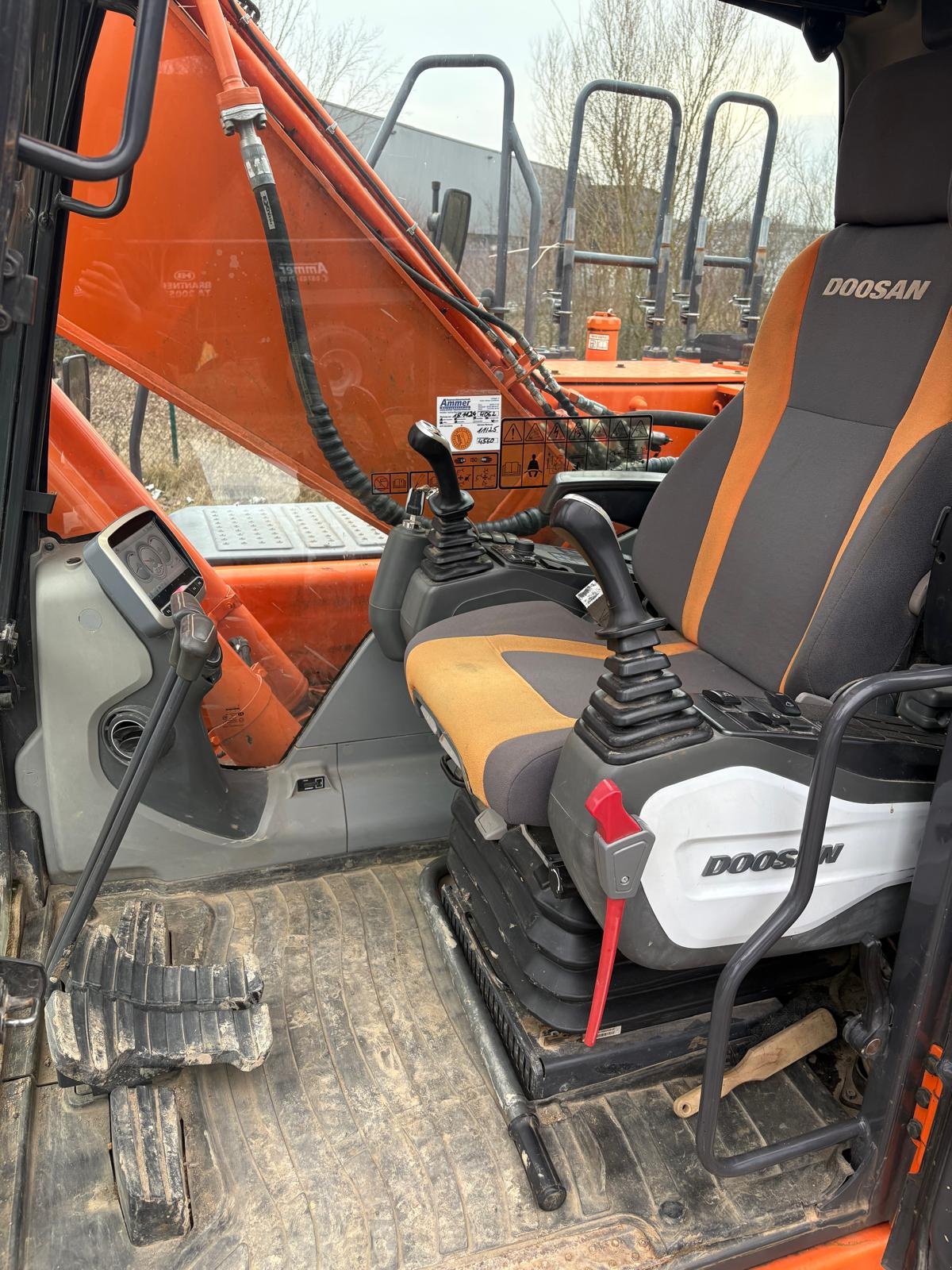 Kettenbagger типа Doosan 225 LC, Gebrauchtmaschine в Altheim (Фотография 7)