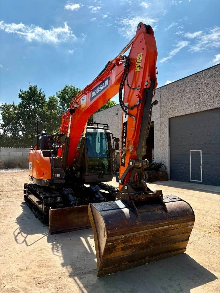 Kettenbagger typu Doosan DX 140 LCR-7, Gebrauchtmaschine v Booischot (Obrázek 9)